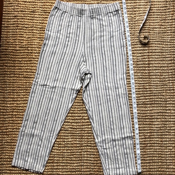 Relaxed pants - Picture 3 of 4